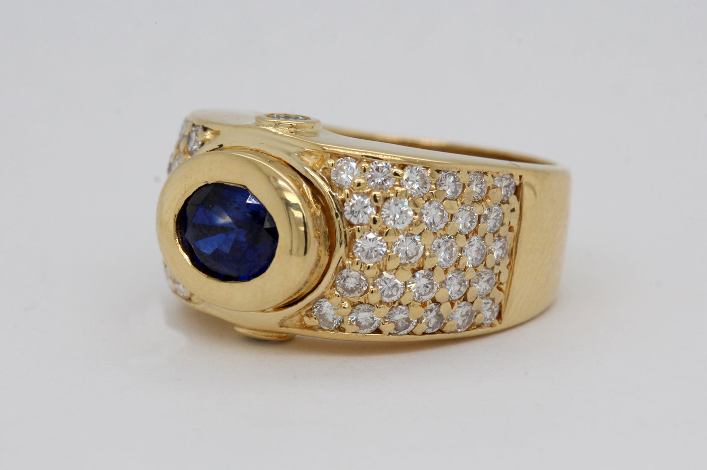 Estate 18KY 2.00 Ct Sapphire and 1.50 Cttw Diamond Ring