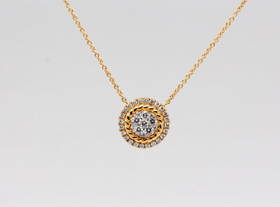 18KY Diamond Cluster Necklace