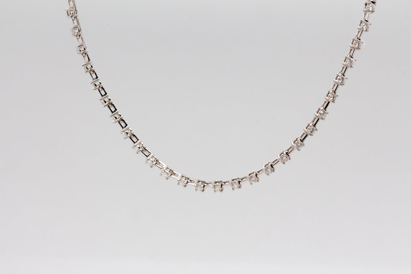 18KW 1.32 Cttw Diamond Necklace