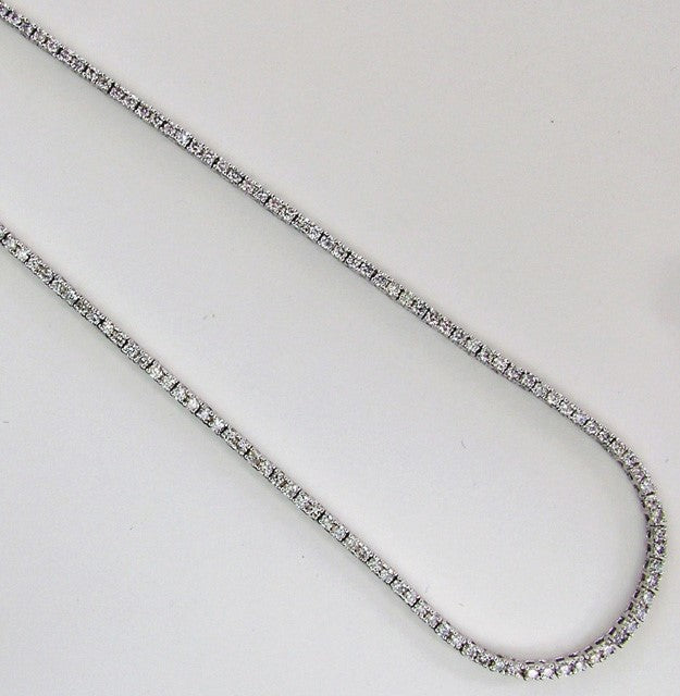 18KW 17" Diamond Necklace