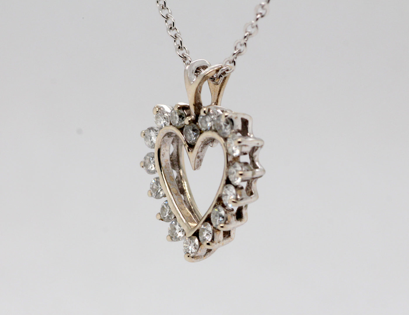14KW .33 Cttw Diamond Heart Shaped Pendant image