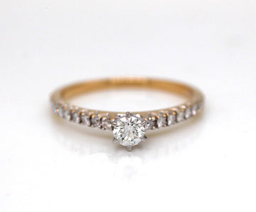14KY .34 Cttw Diamond Engagement Ring