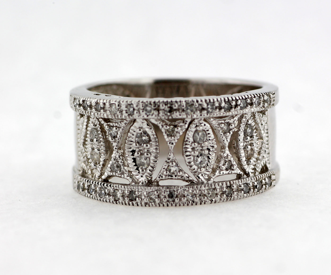 10KW .30 CTTW DIAMOND FASHION RING HI-SI2