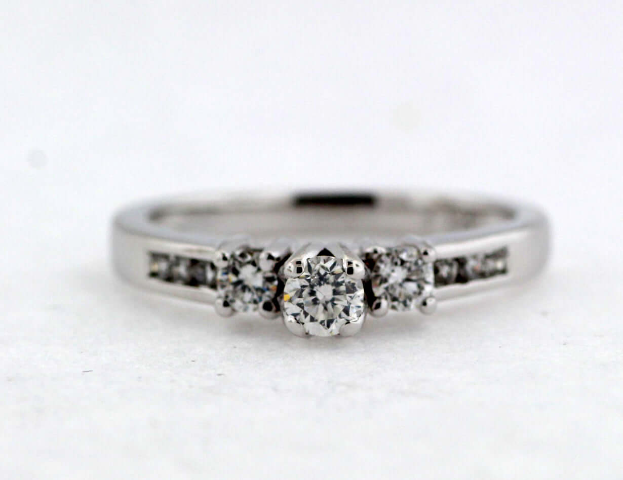 14KW .42 Cttw Diamond Engagement Ring image