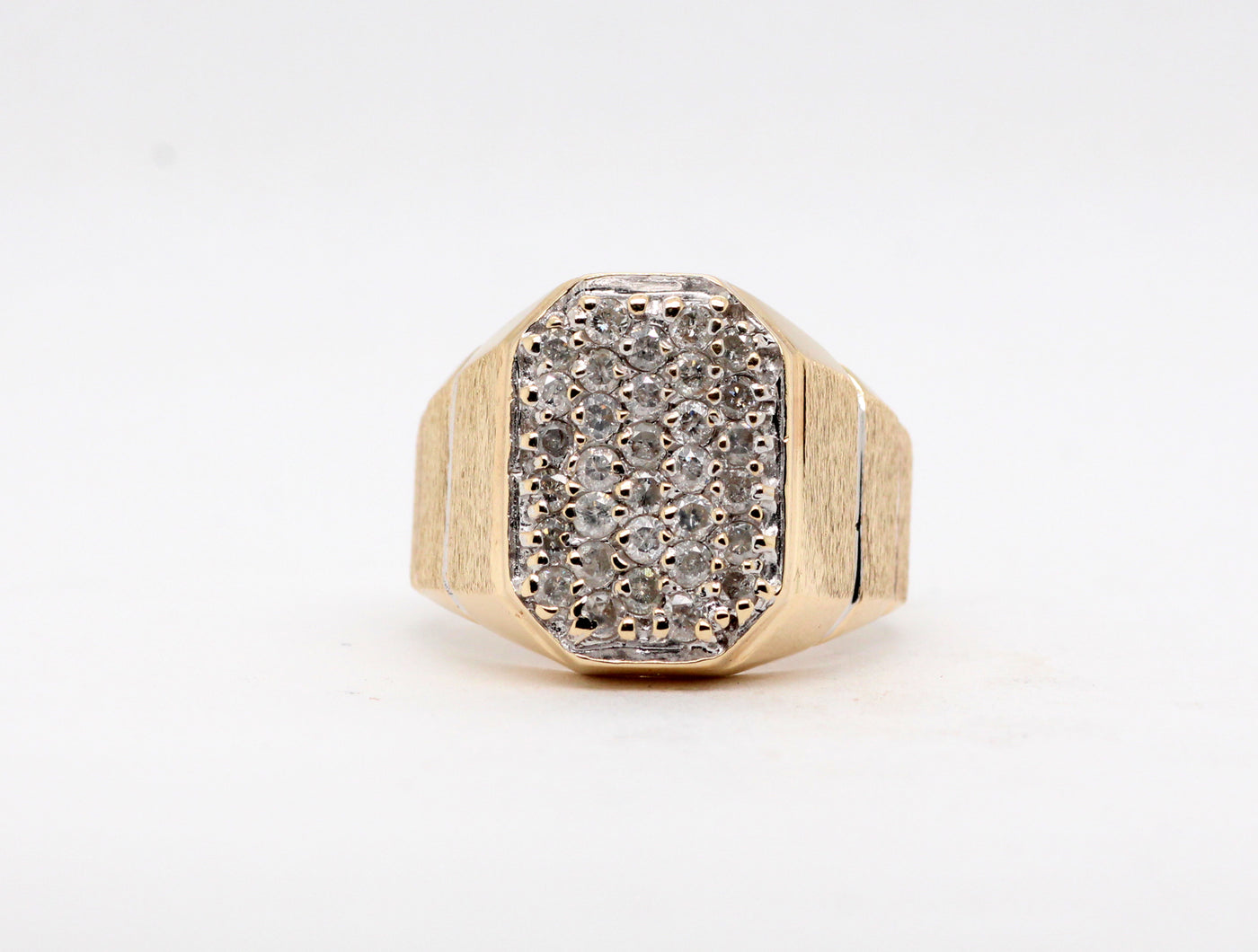 Estate 10KY Gents 1.00 Cttw Diamond Cluster Ring