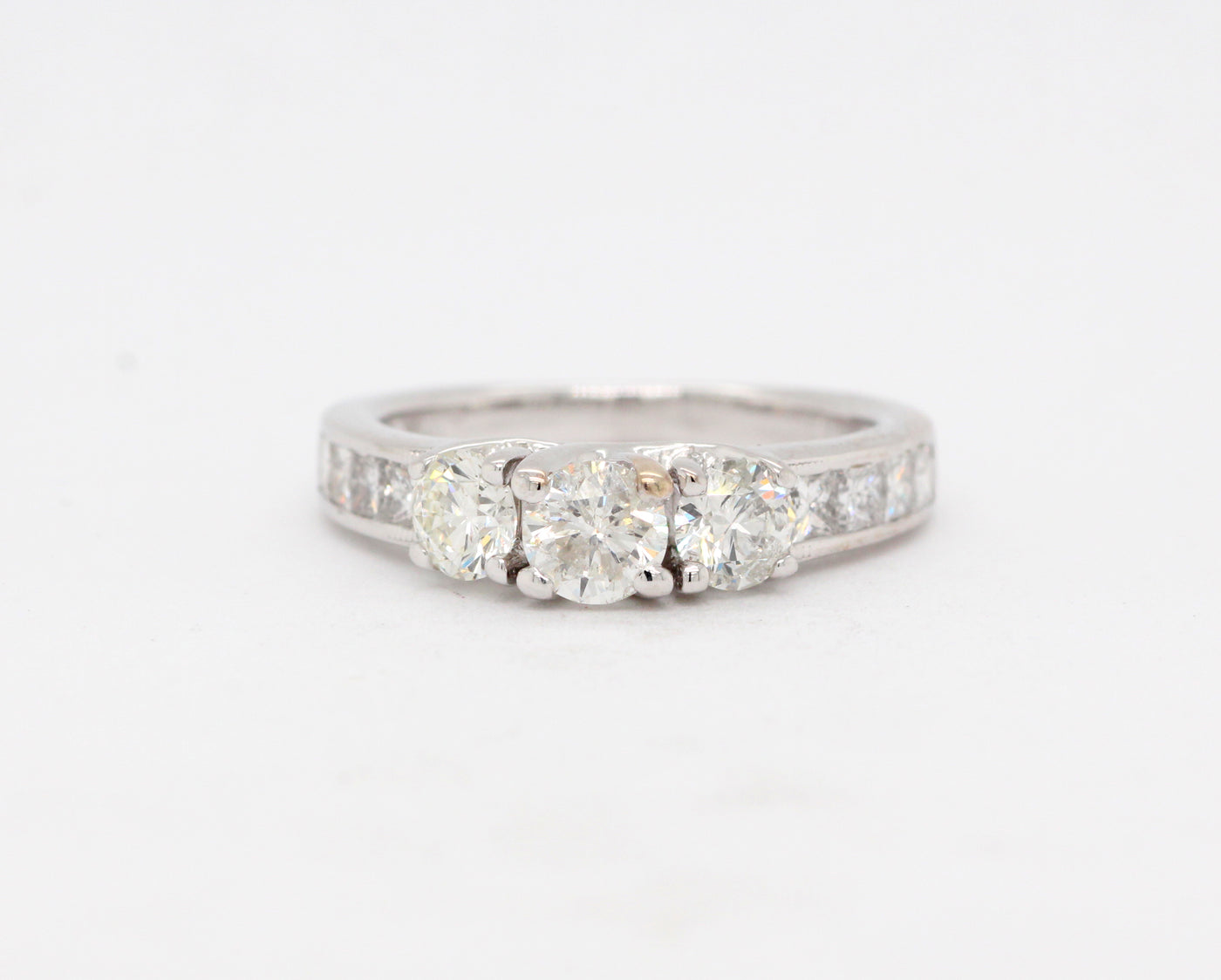 14KW 1.23 Cttw Diamond 3 Stone Ring image