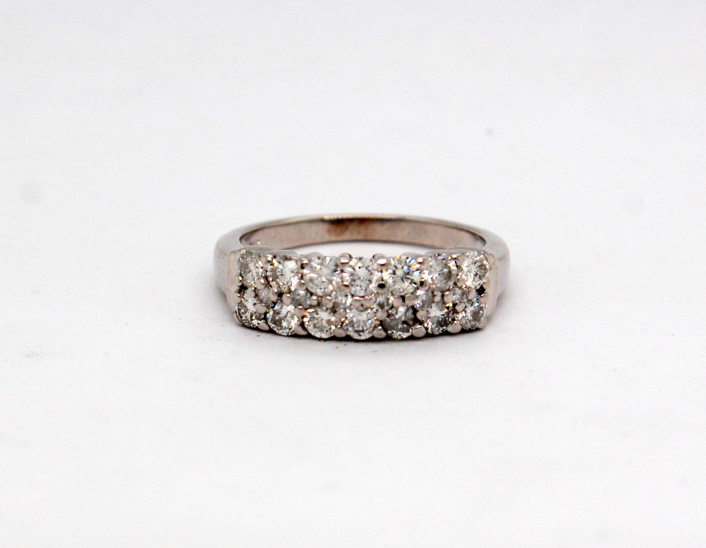 Estate 14KW .75 Cttw Diamond Ring H in Color and SI2 in Clarity