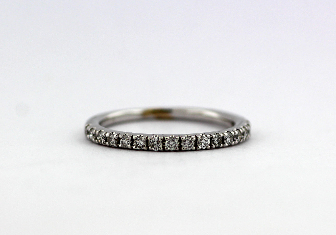 14KW .24 CTTW DIAMOND WEDDING BAND  G-SI1