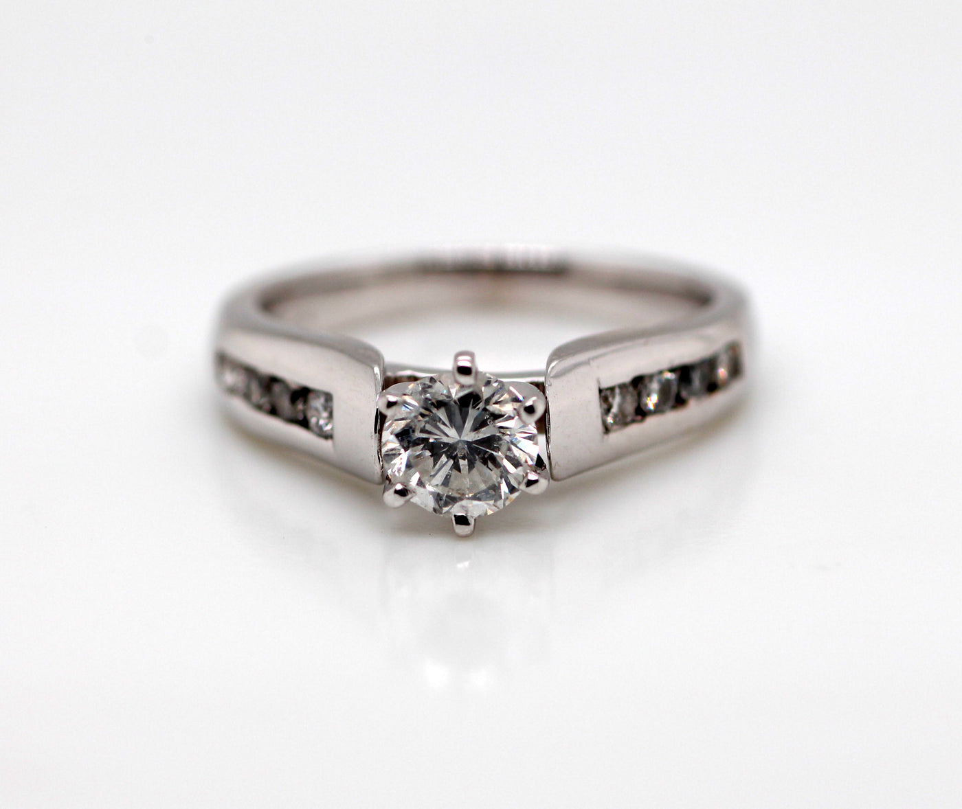 Estate 14KW .75 Cttw Diamond Engagement Ring