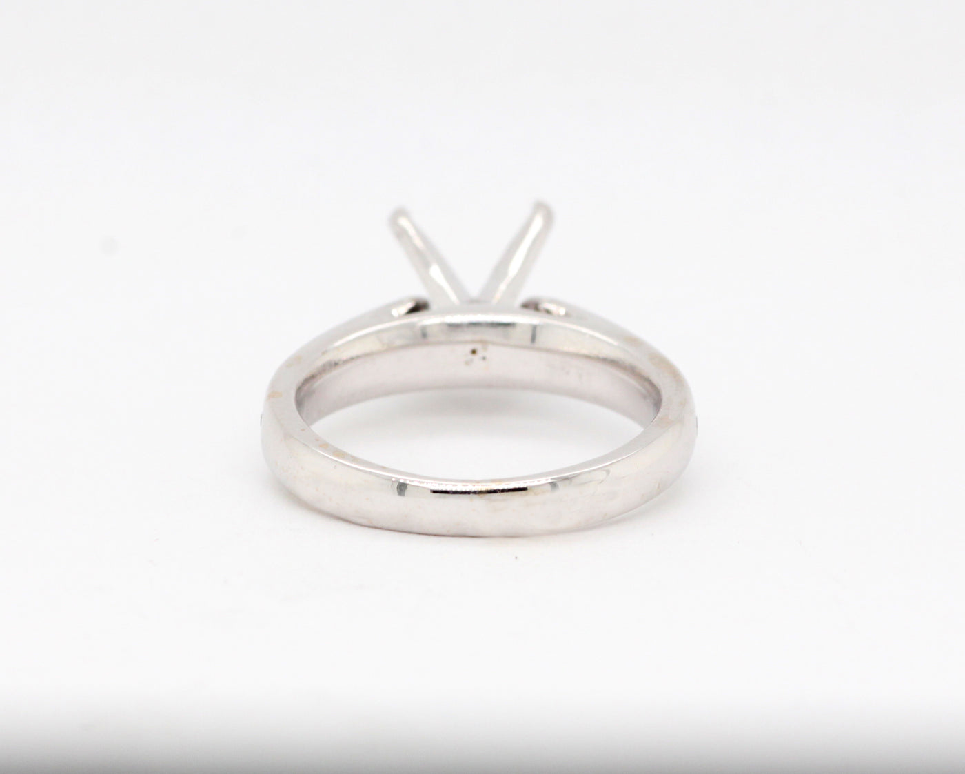 14KW .42 Cttw Diamond Semi Mount Ring
