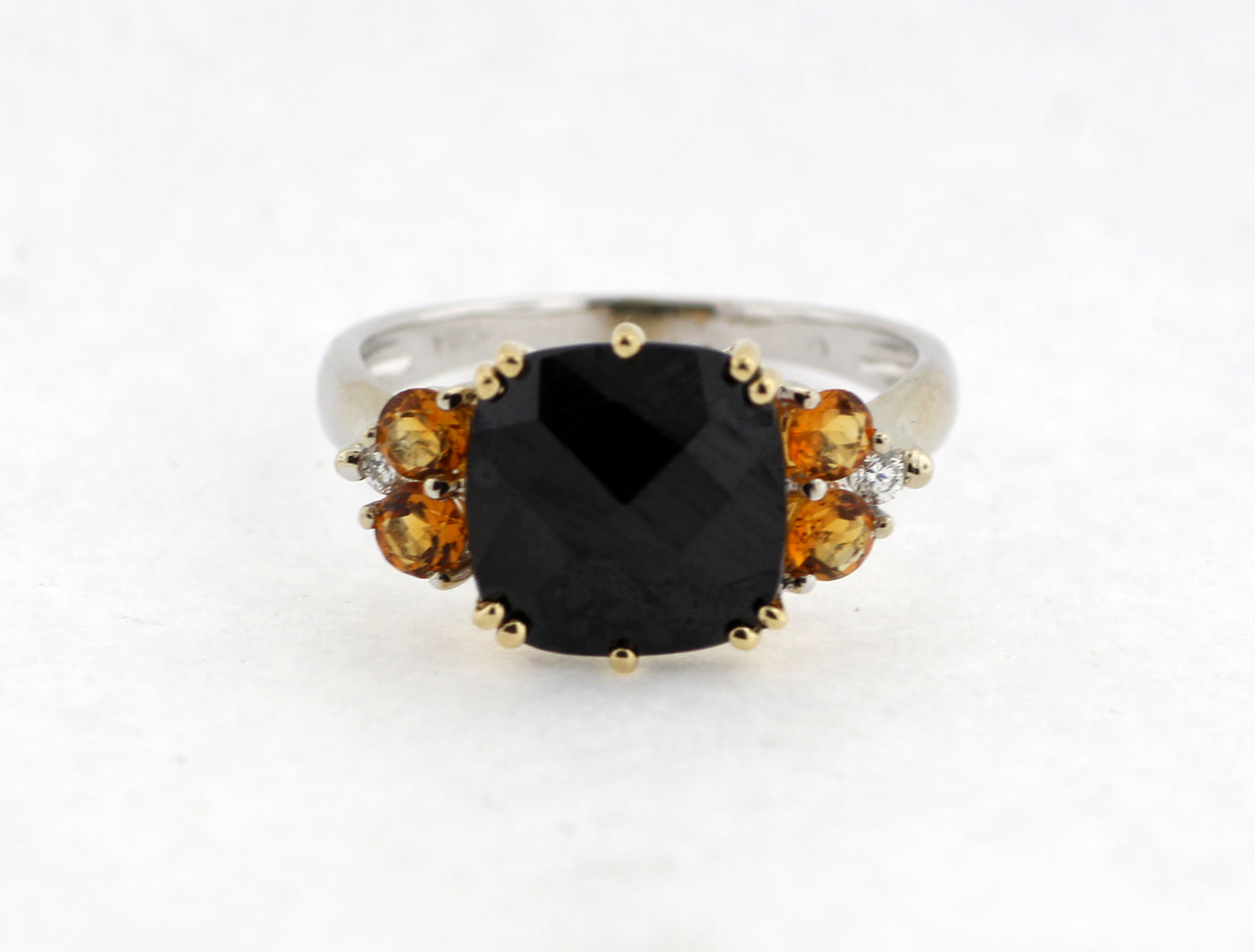 ESTATE 14KW 4 CT ONYX, CITRINE AND DIAMOND RING