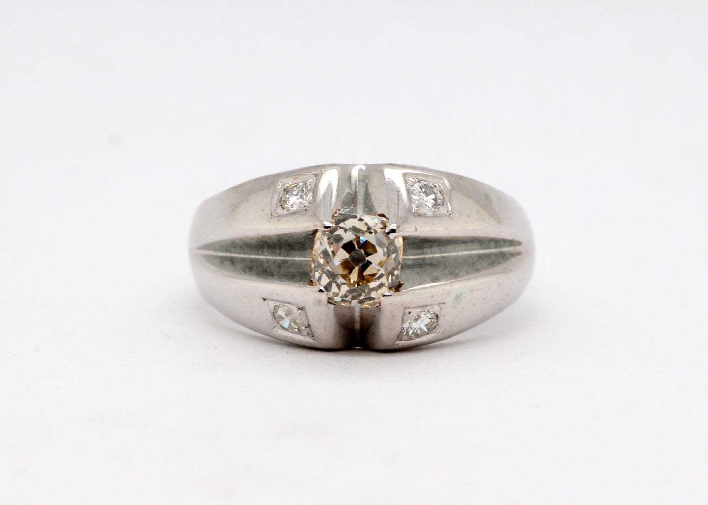 Estate 14KW .75 Cttw diamond fashion ring, I-SI2