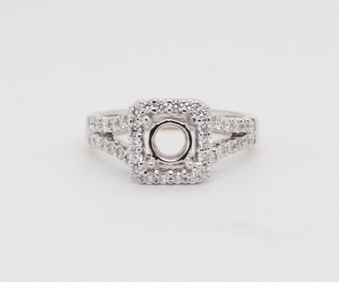 18KW 1.00 Cttw Diamond Semi Mount Ring