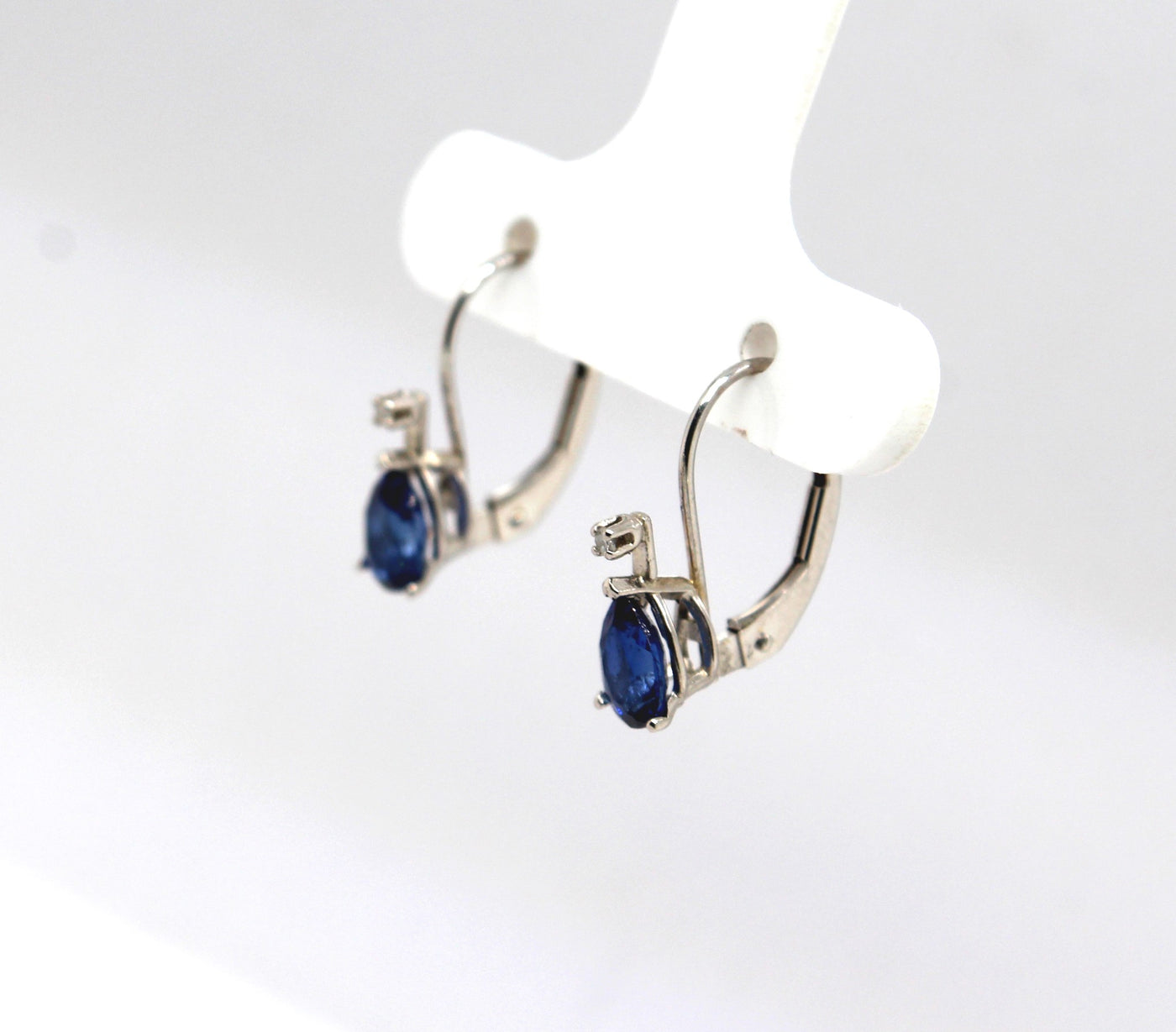 Estate 14KW 1.00 Cttw Sapphire and .02 Cttw Diamond Earrings