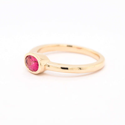 14KY .45 CT OVAL PINK TOURMALINE RING