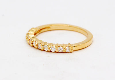 14KY .20 Cttw Diamond Wedding Band with Diamonds H in Color and SI2 in