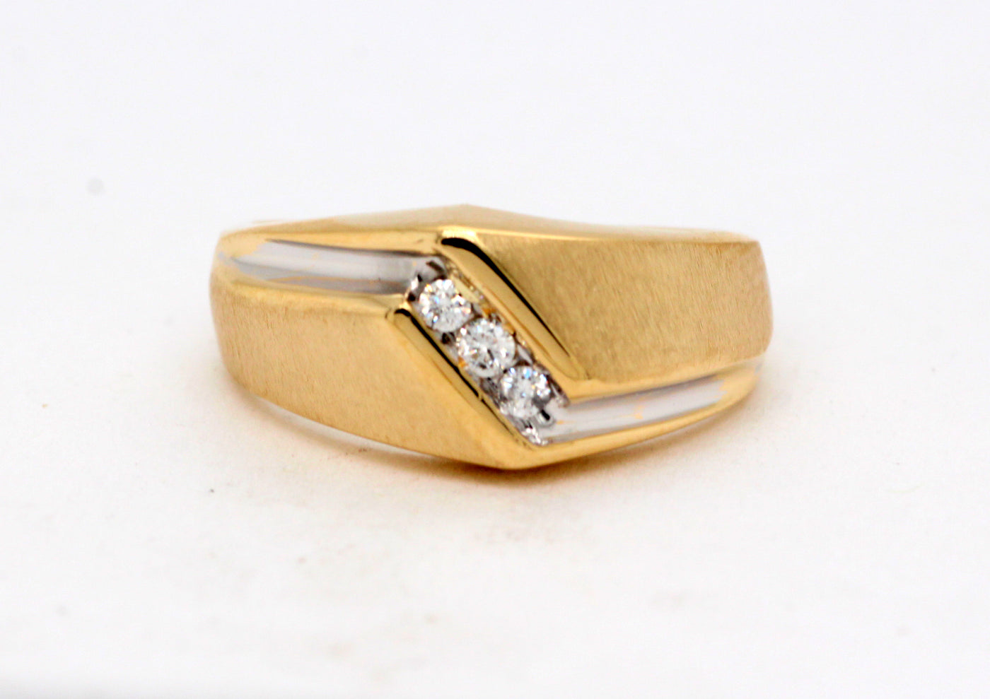 Estate 10KY .15 Cttw Diamond Gents Ring