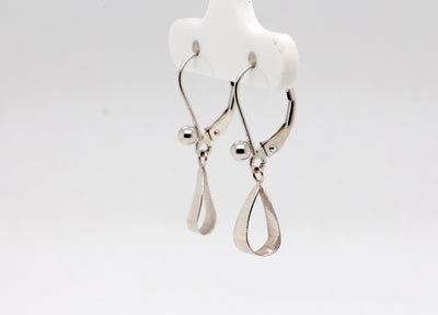 14KW Swirl Dangle Earrings with Lever backs