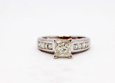 14KW 1.75 Cttw Engagement Ring