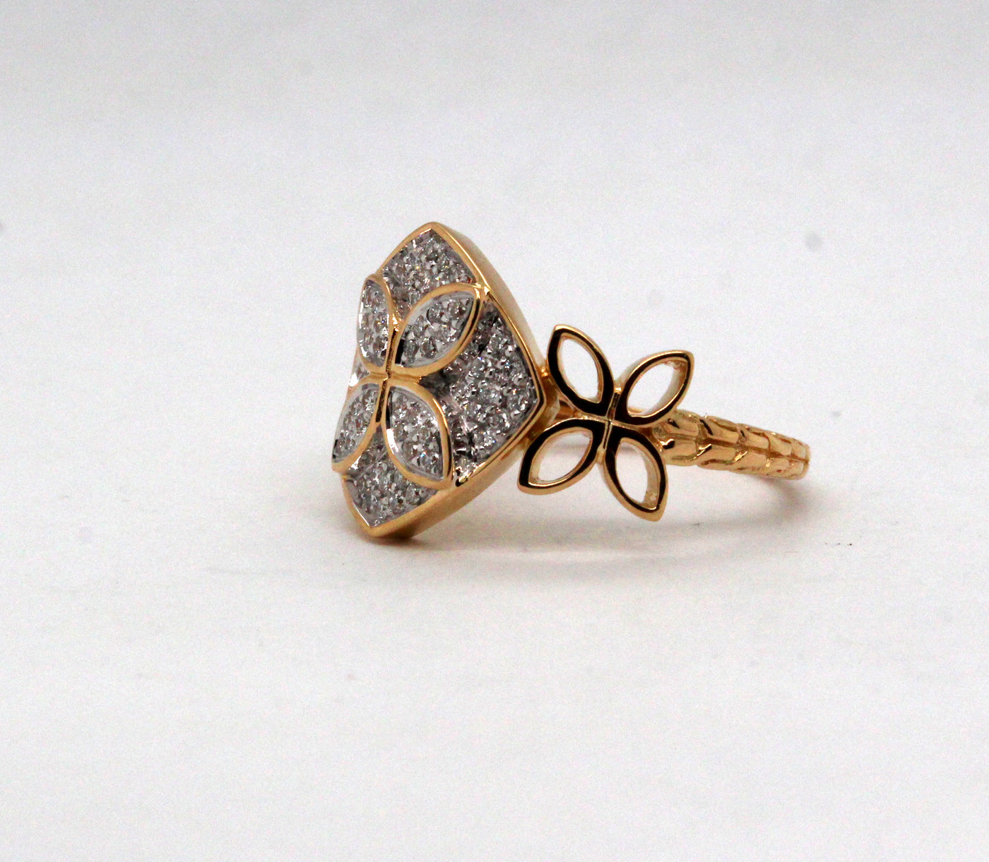 18KY John Hardy Diamond Kawung Ring