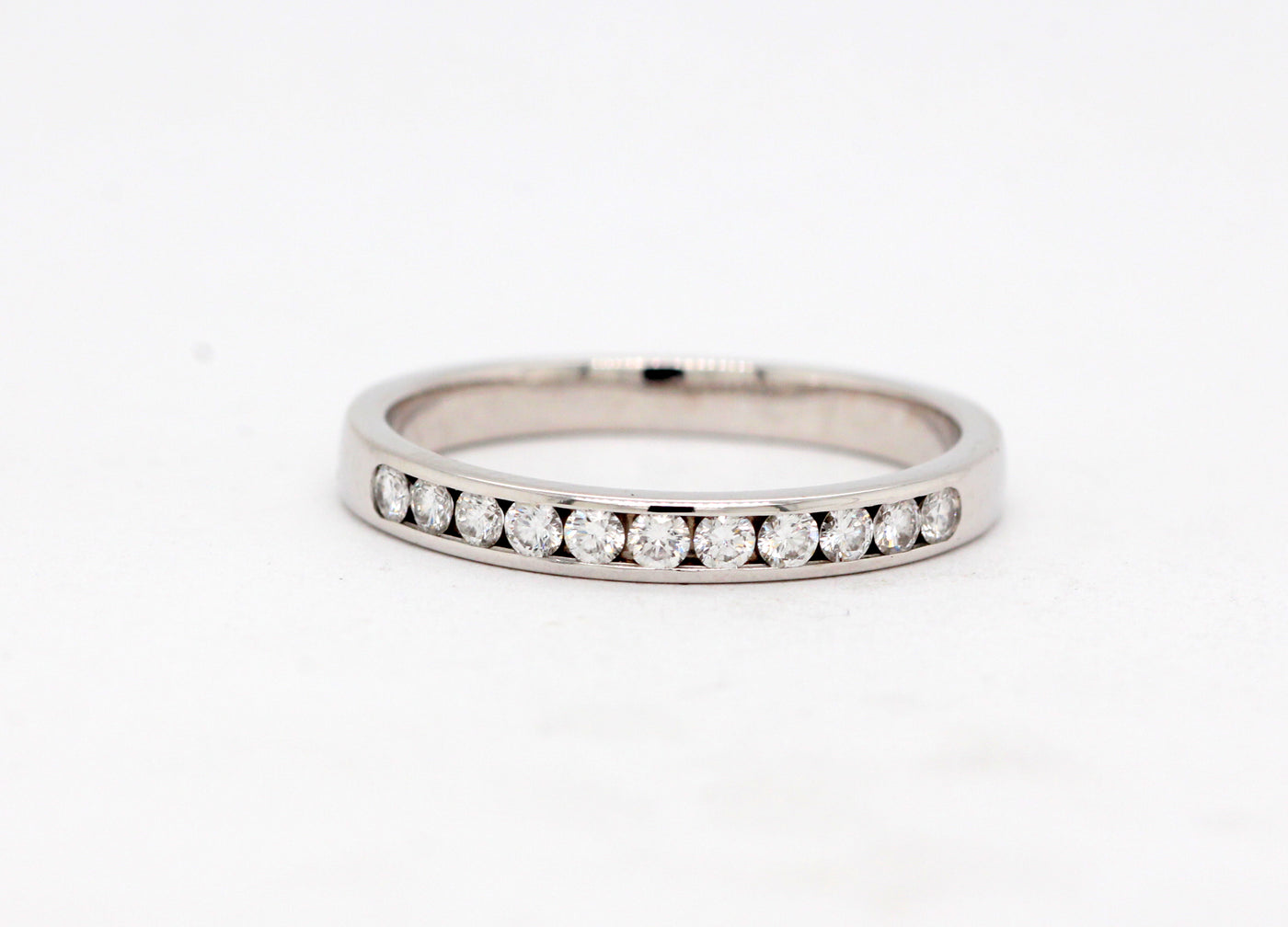 14KW .25 Cttw Diamond Wedding Band