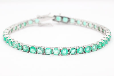 14KW 10.00 CTTW EMERALD CUT EMERALD BRACELET