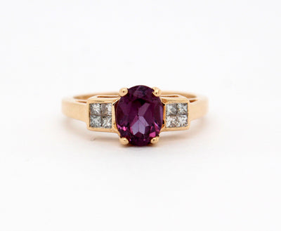 Estate 14KY 1.50 Ct Lab Grown Color Change Sapphire Ring