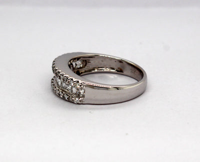 Estate 14KW .75 Cttw Diamond Ring