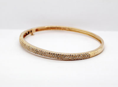 Estate 14KY 1.40 Cttw Diamond Bangle Bracelet