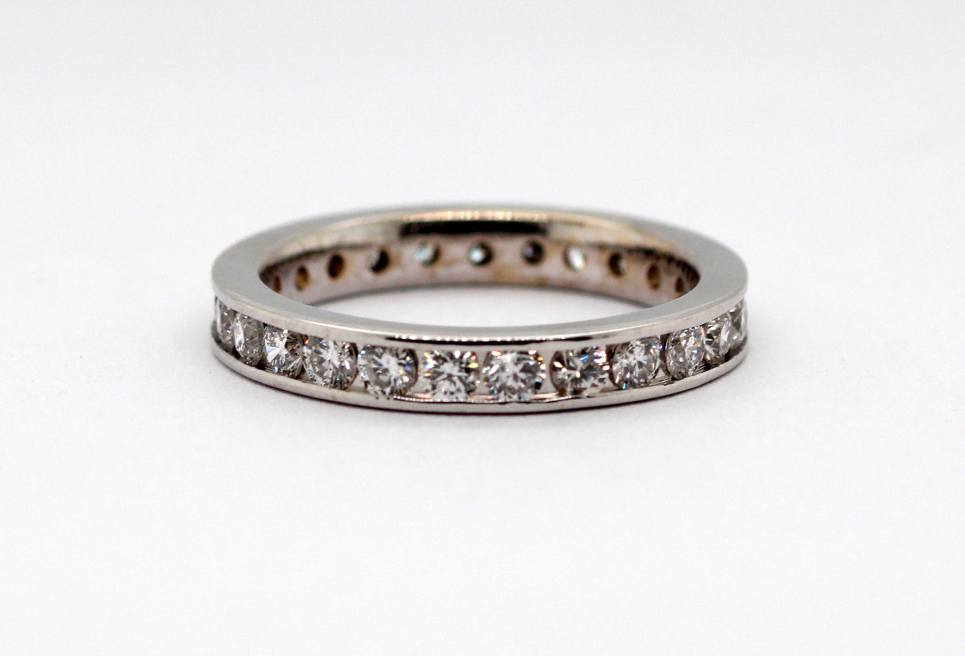 ESTATE 14KW 1.00 CTTW DIAMOND ETERNITY BAND, GH-SI1