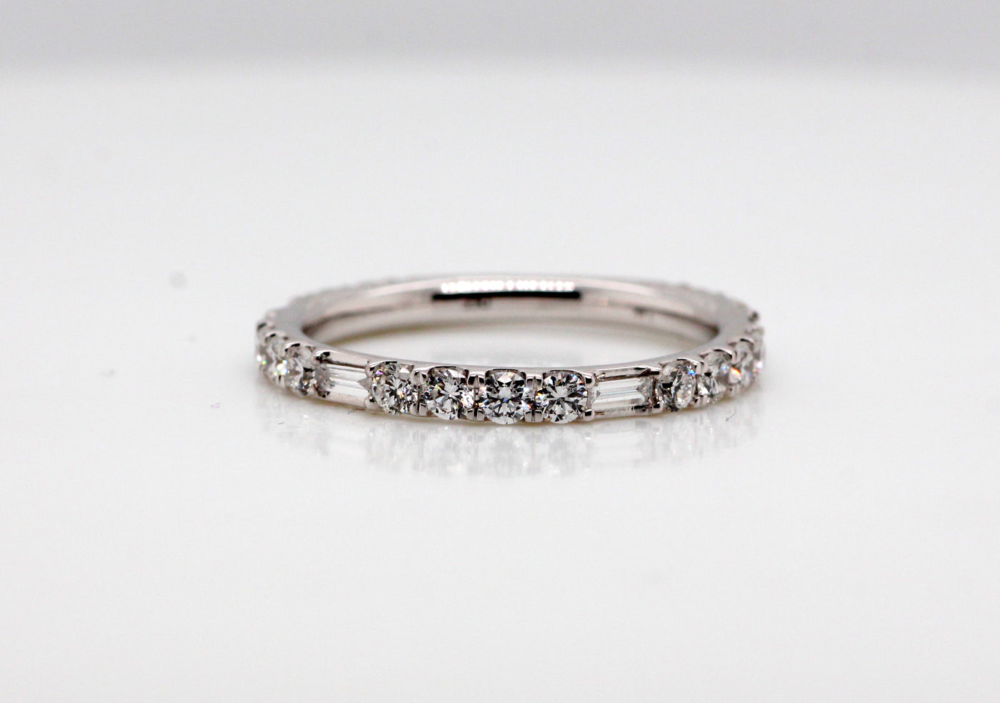 14KW .80 Cttw diamond wedding band