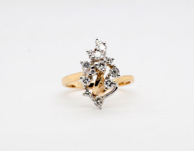 Estate 14KY .60 Cttw Diamond Ring H in color and SI2 in Clarity