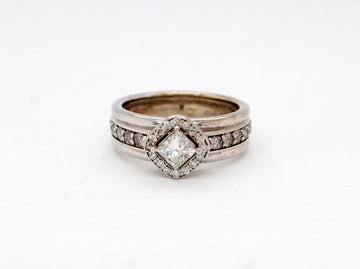 Estate 14KW 1.00 Cttw Diamond Engagement Ring with .50 Ct Princess Cut