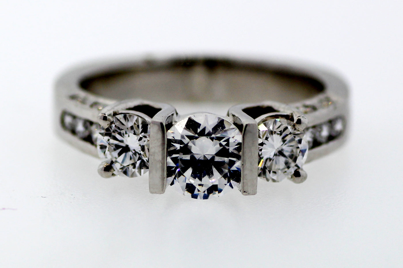 THIBAUDEAU PLATINUM .91 CTTW DIAMOND ENG RING