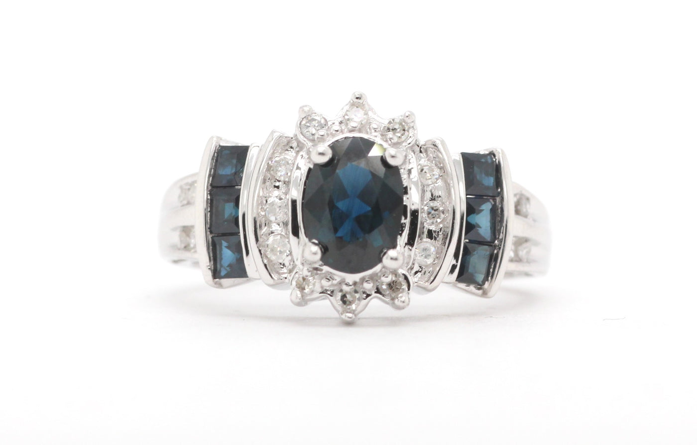 Estate 10KW 1.40 Cttw Sapphire And Diamond Ring