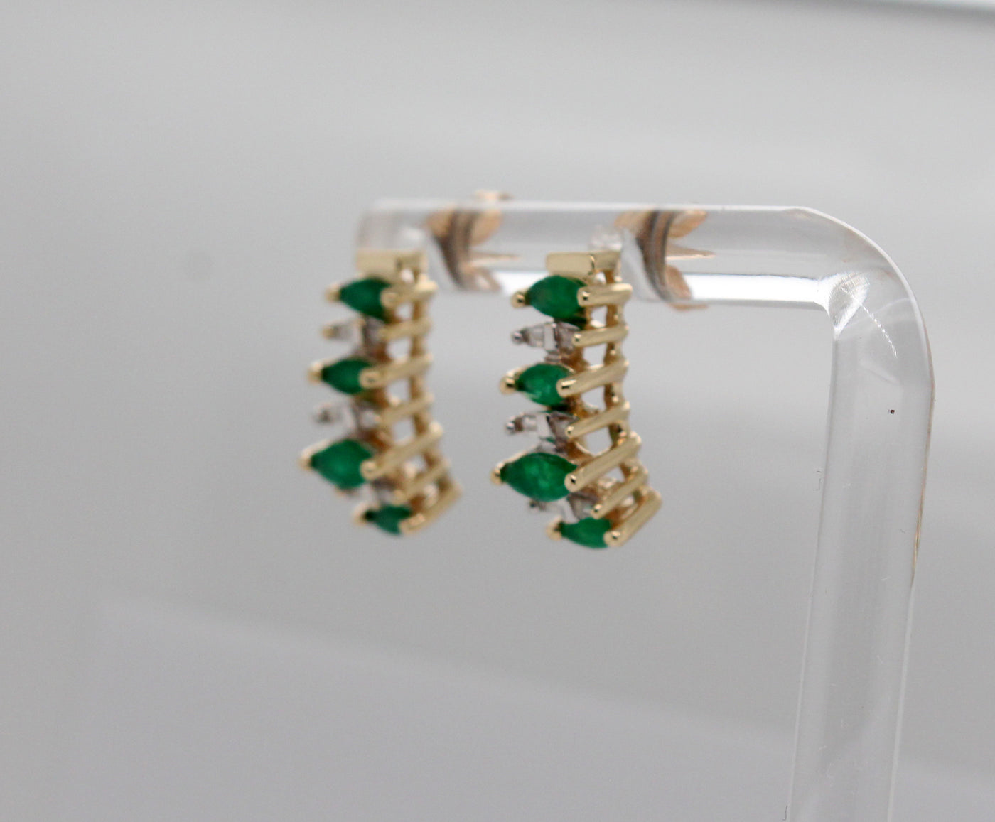 Estate 10KY .70 Cttw Emerald and .15 Cttw Diamond Earrings H in Color