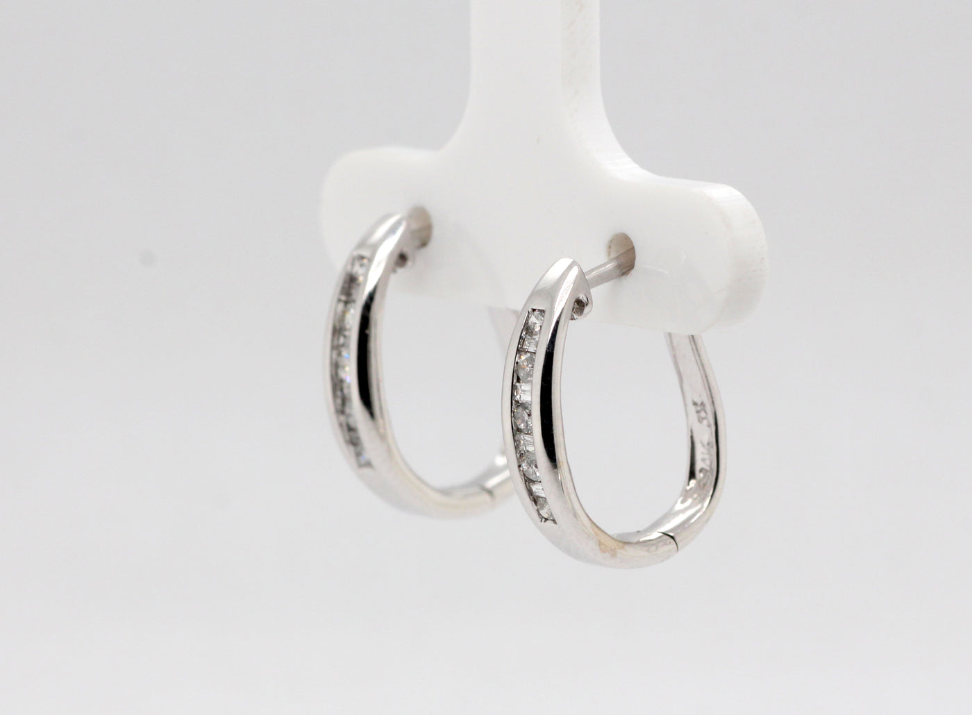 14KW .23 Cttw Diamond Hoop Earrings, G-SI1