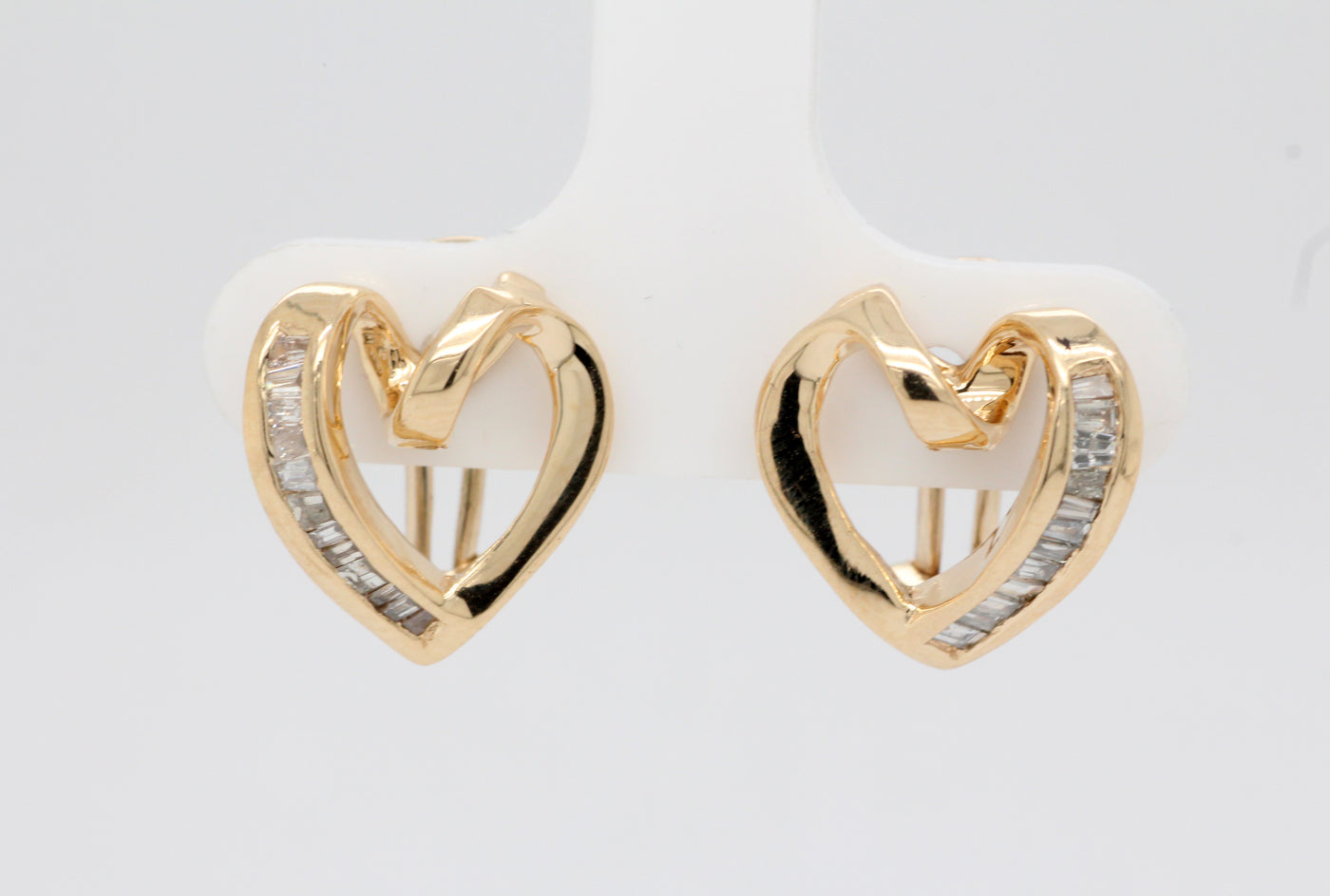 14KY .50 Cttw Diamond Heart Earrings