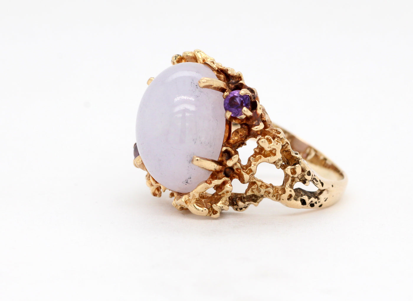 Estate 14KY 15X11 mm Lavender Jade and .16 Cttw Amethyst Ring