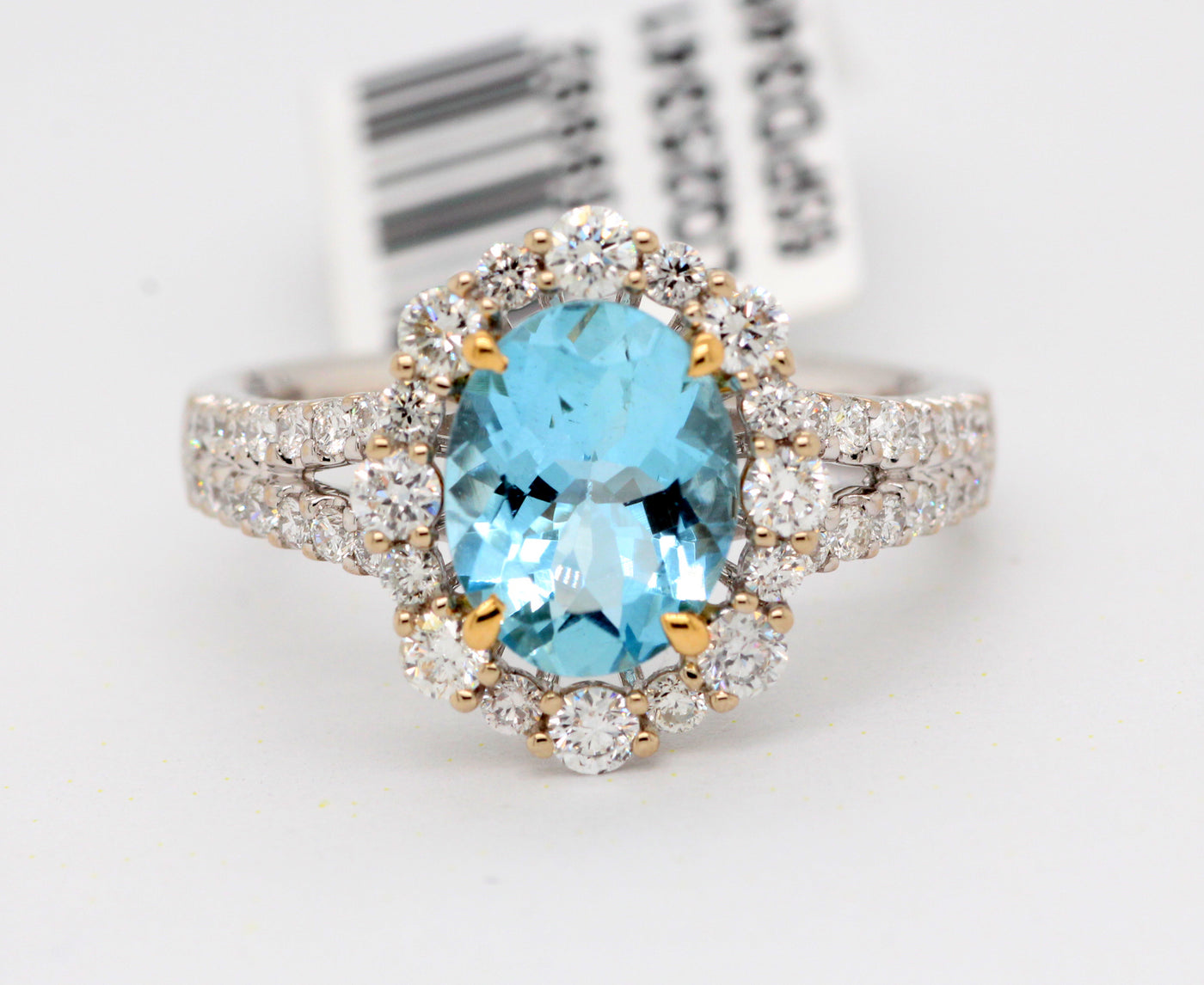 18KTT 1.48 Ct Aquamarine and Diamond Ring