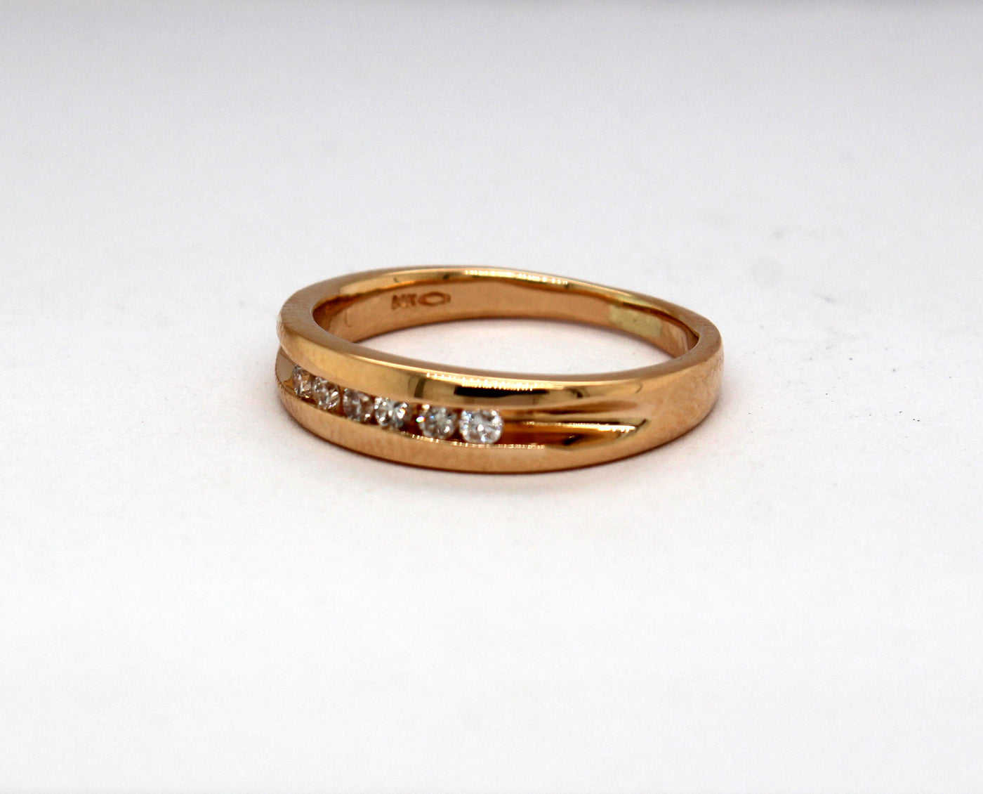 Estate 14KY .20 Cttw Diamond Ring I in color and SI2 in Clarity