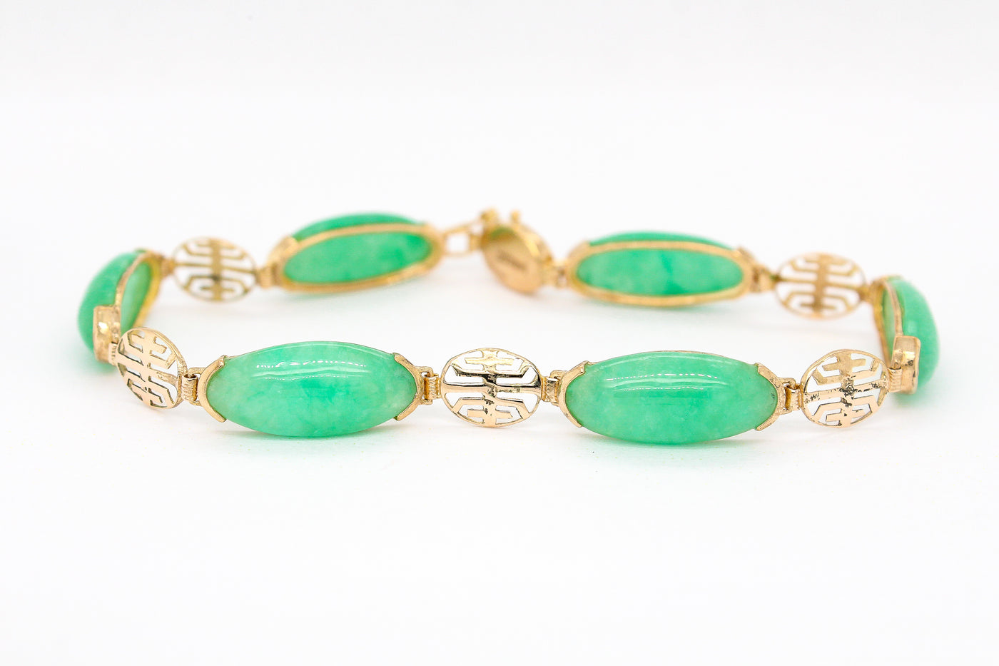 ESTATE 14KY JADE BRACELET