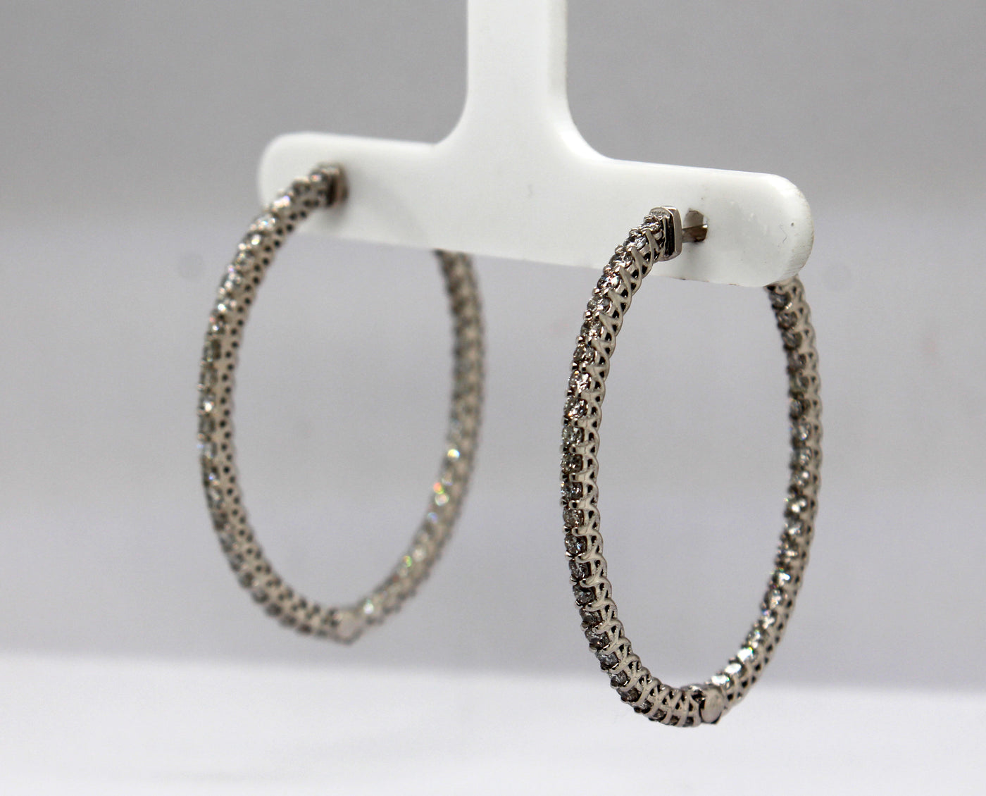 14KW 2.00 Cttw Diamond Hoop Earrings H in Color and SI1 in Clarity
