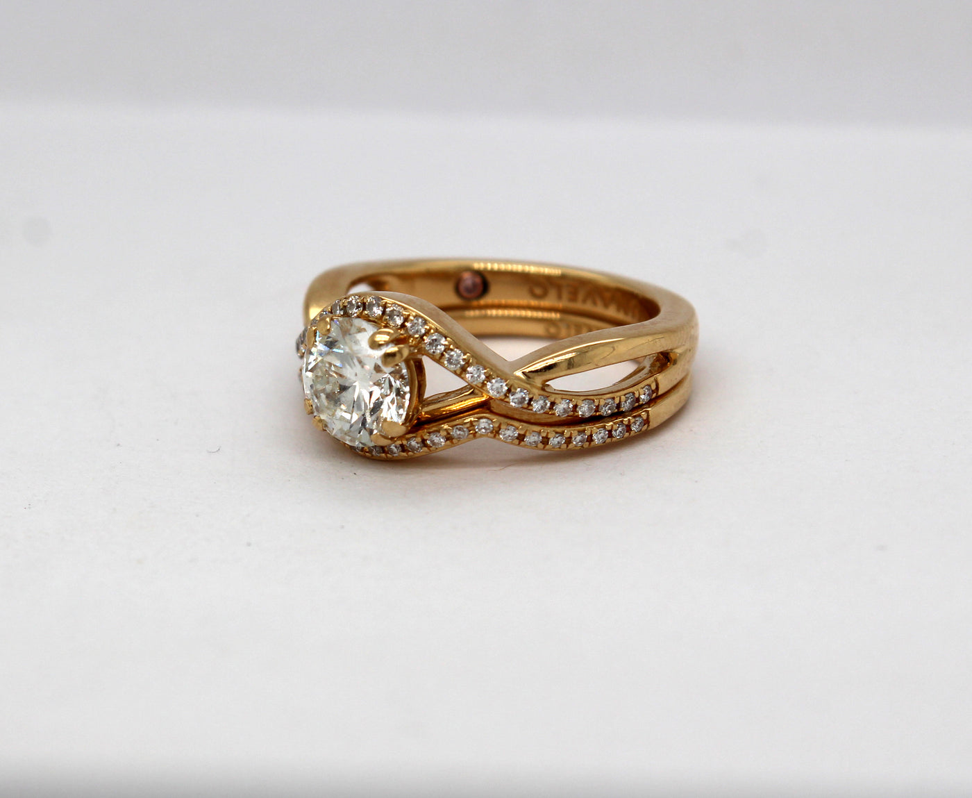 Estate 18KY Diamond Engagement Ring with 1.22 Ct Round Brilliant Cente