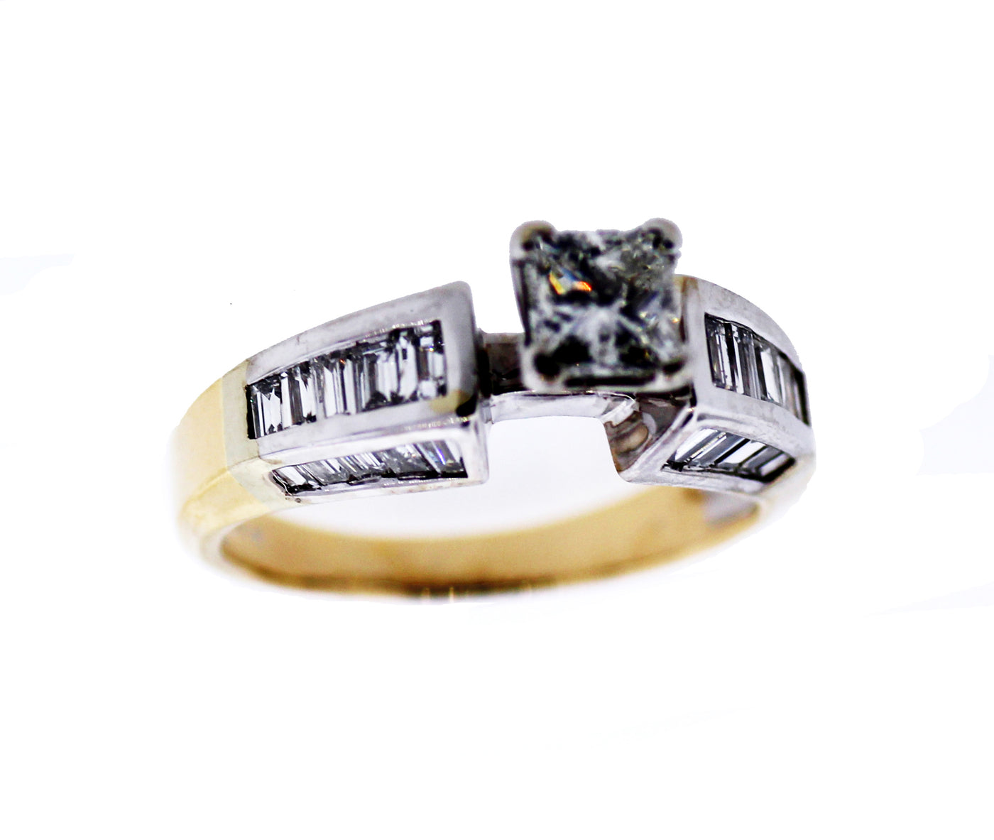 14KTT 1.26 TDW BRIDAL RING .51 CT PC CTR G VS1 .75 TW BG ACCTS image