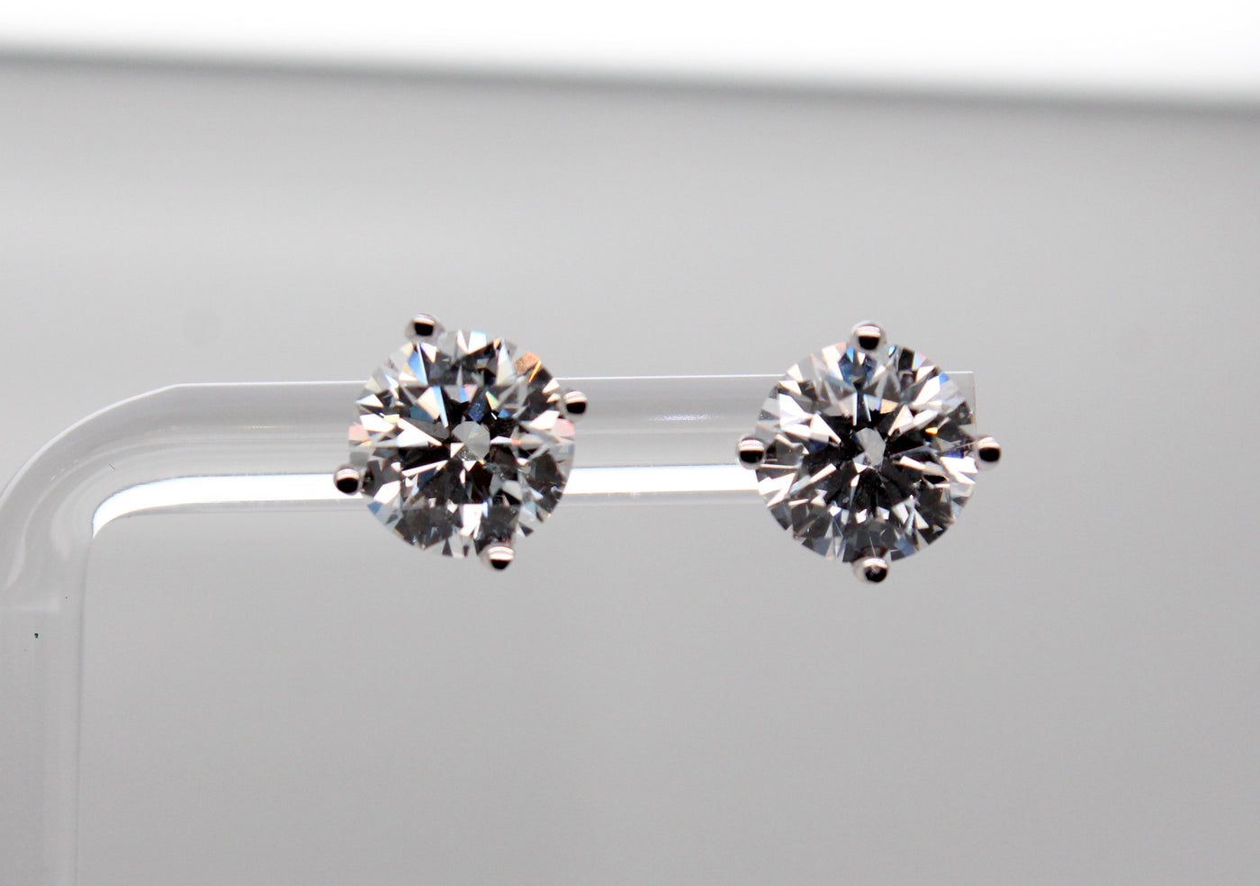 14KW 4.15 Cttw Lab Grown Diamond Stud Earrings