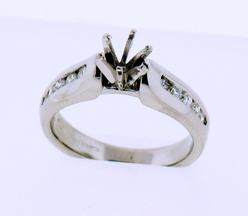 PLATINUM 1/3CTTW DIAMOND BRIDAL SEMI MOUNT