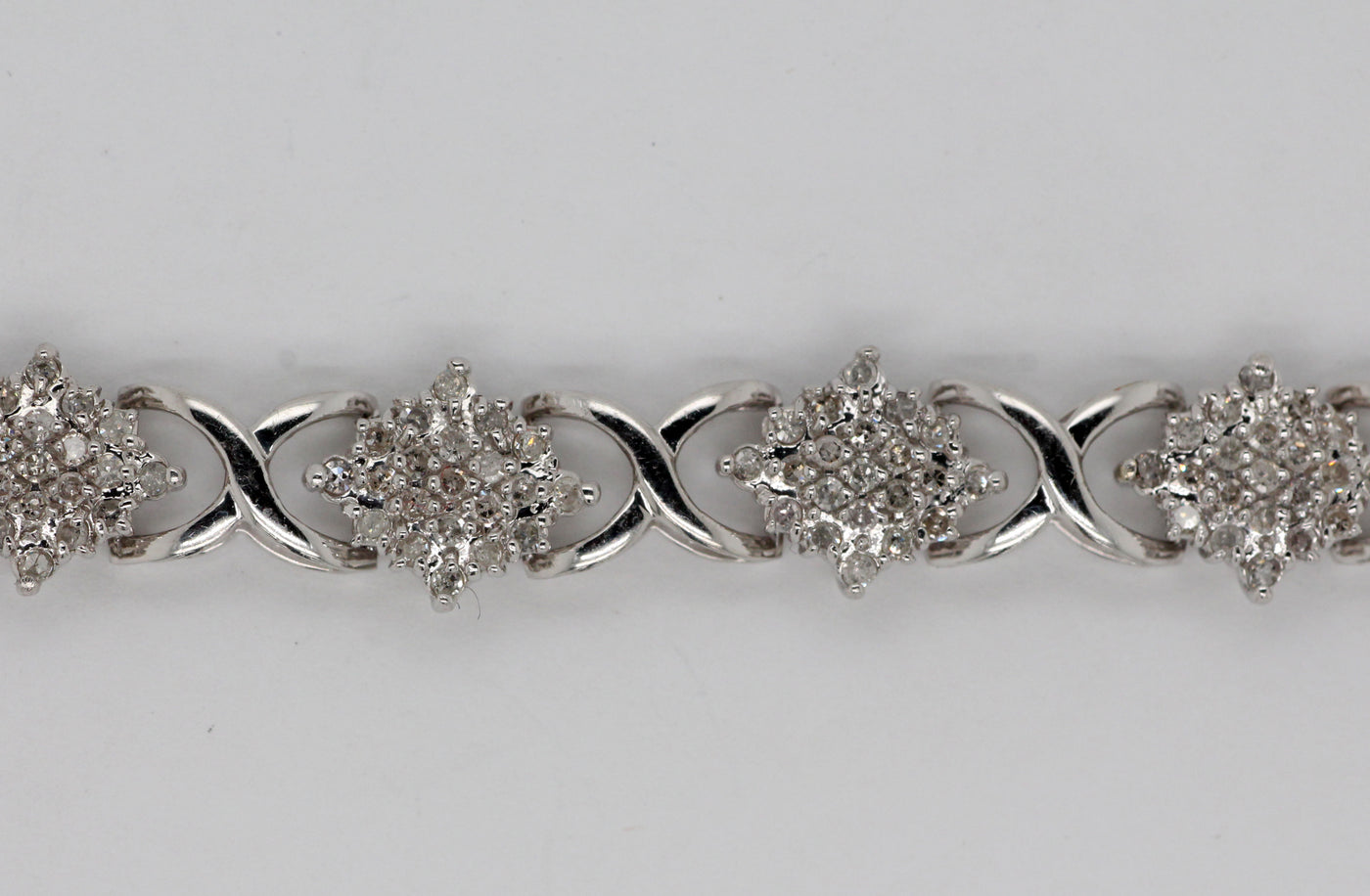 Estate 10KY 7" 2.00 Cttw Diamond Bracelet J in Color and I1 in Clarity