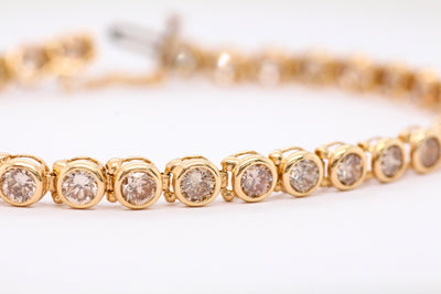 14K Yellow Gold Bracelet with 9.00 Carat Total Weight Chocolate Diamonds