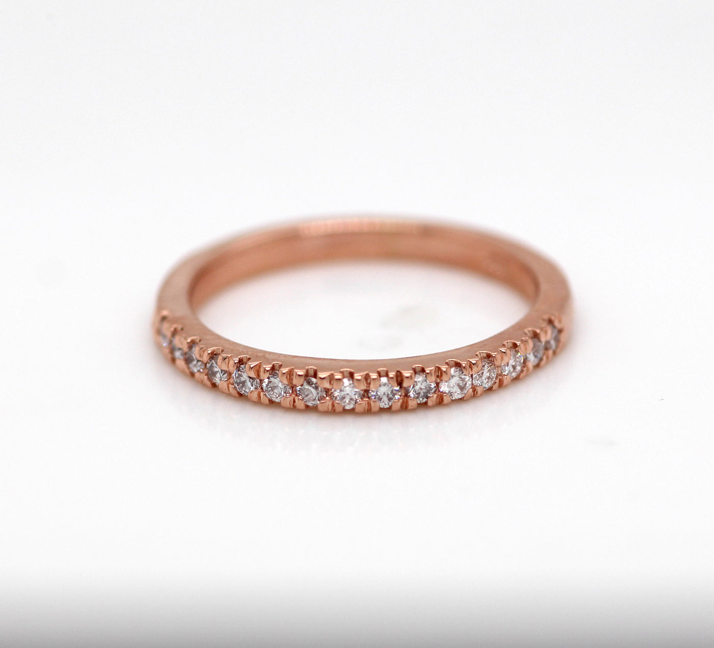 14KR .21 CTTW DIAMOND WEDDING BAND